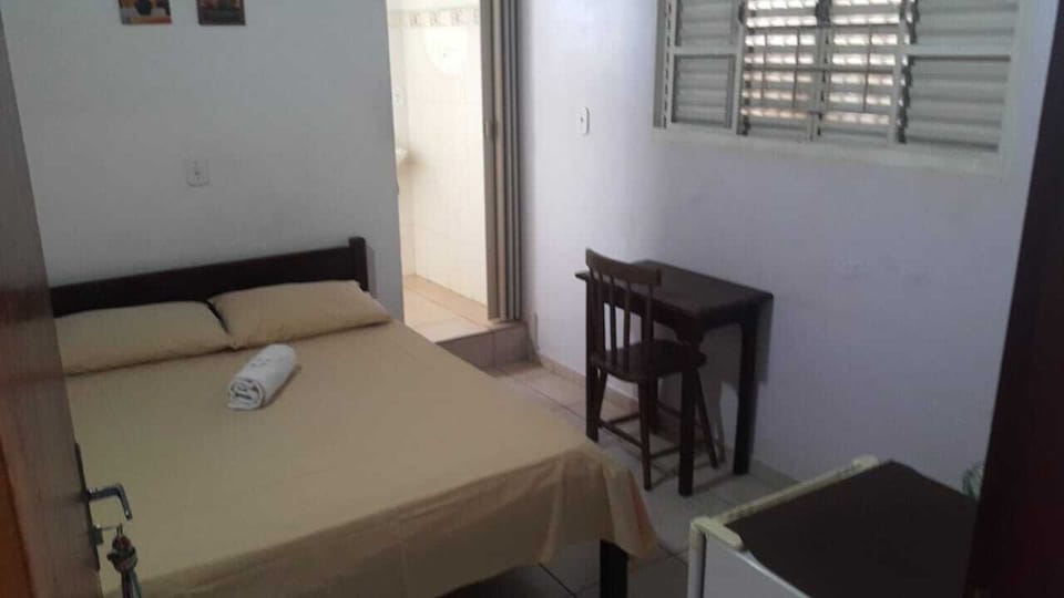 Double Room Single Use | Minibar, desk, free WiFi, bed sheets