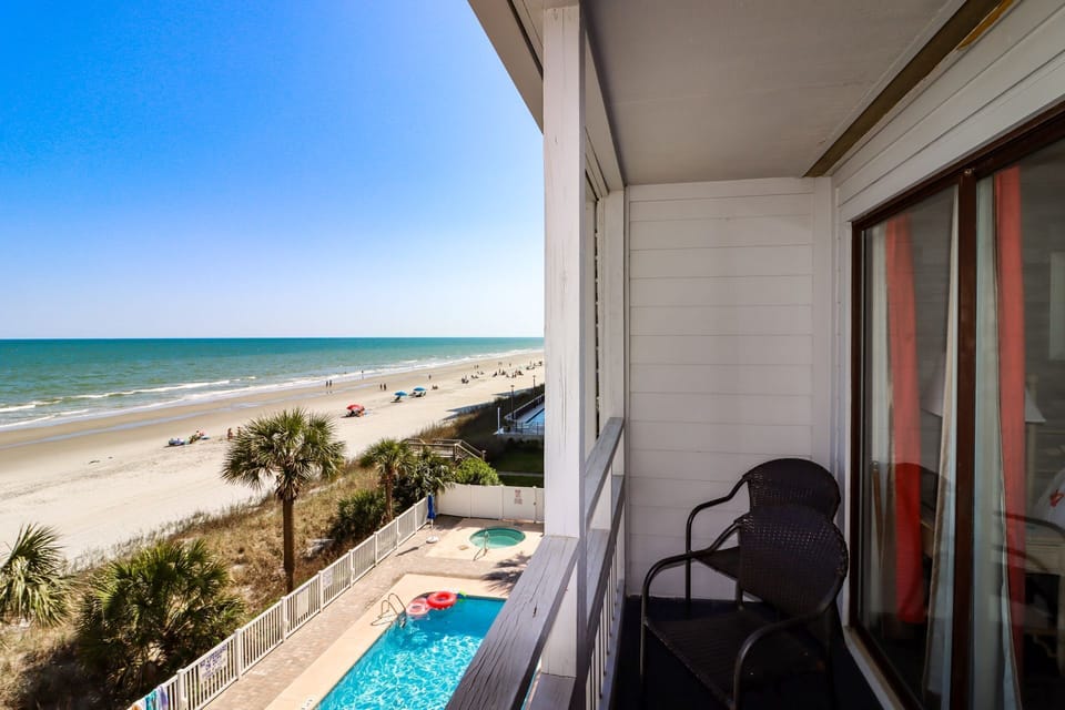 Ocean Cove 304