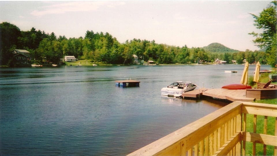 Cottage Lake Front Deck
