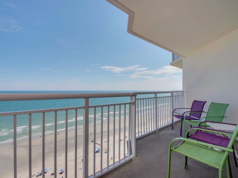 Ocean Front Balcony to enjoy your morning coffee or evening glass of wine
