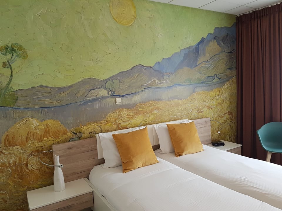 Comfort Double Room | Premium bedding, minibar, in-room safe, desk