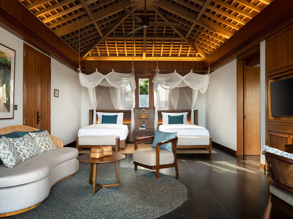 Cliff Pool Villa - One Bedroom with Ocean View | Premium bedding, minibar, in-room safe, desk