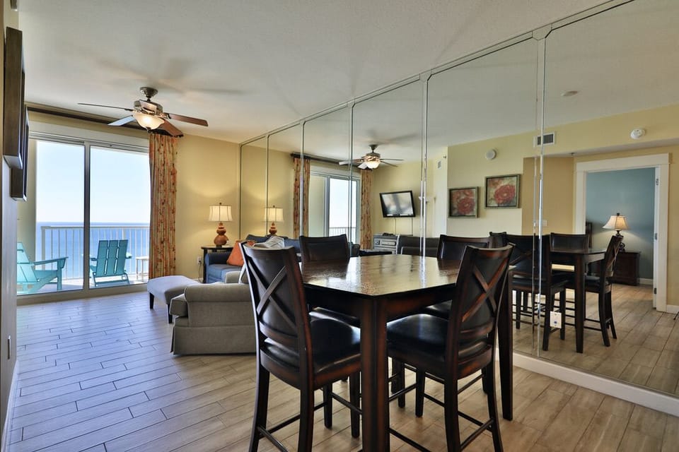 Dining table with a view!