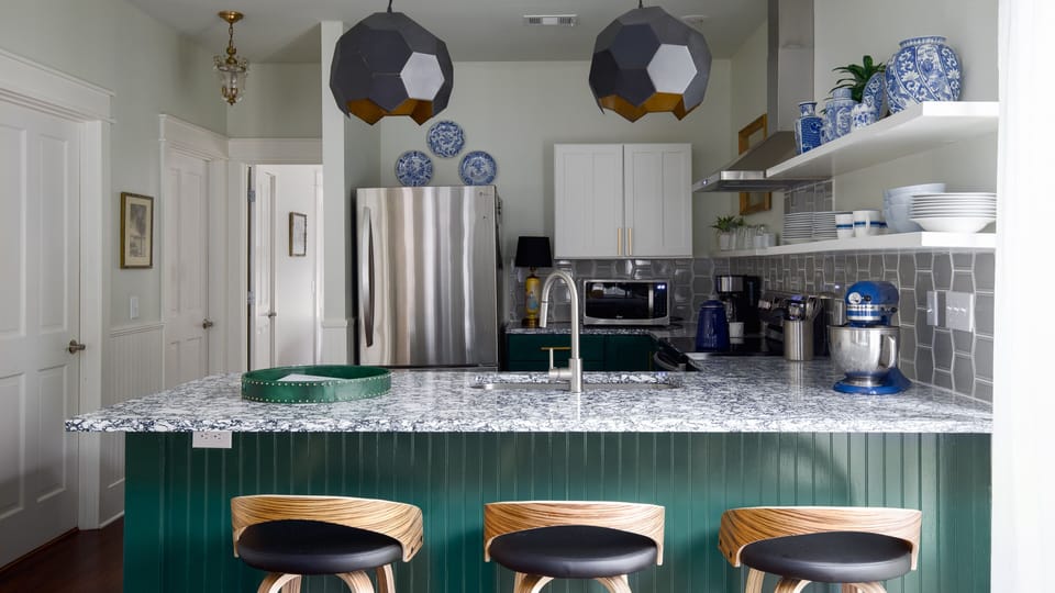 Kitchen bar seating