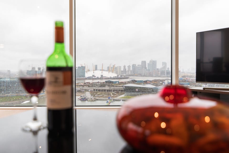 Austin David Apartments - New Island Apartment in London