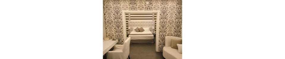 Junior Suite | Premium bedding, minibar, in-room safe, desk