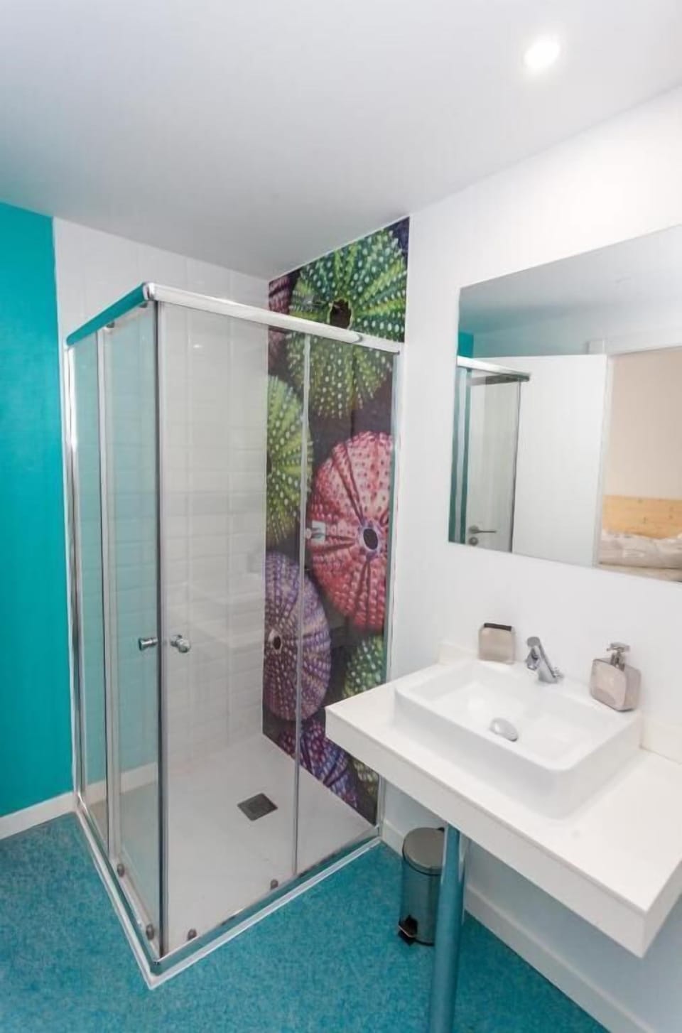Double or Twin Room, Private Bathroom | Bathroom | Rainfall showerhead, hair dryer, toilet paper
