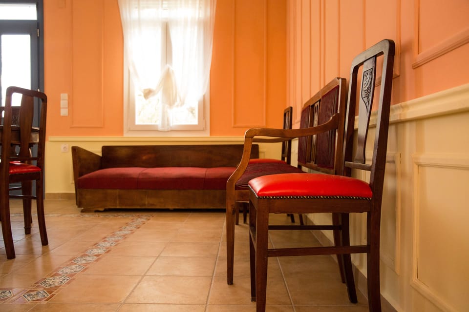 Villa, 3 Bedrooms | Living area | Flat-screen TV, fireplace