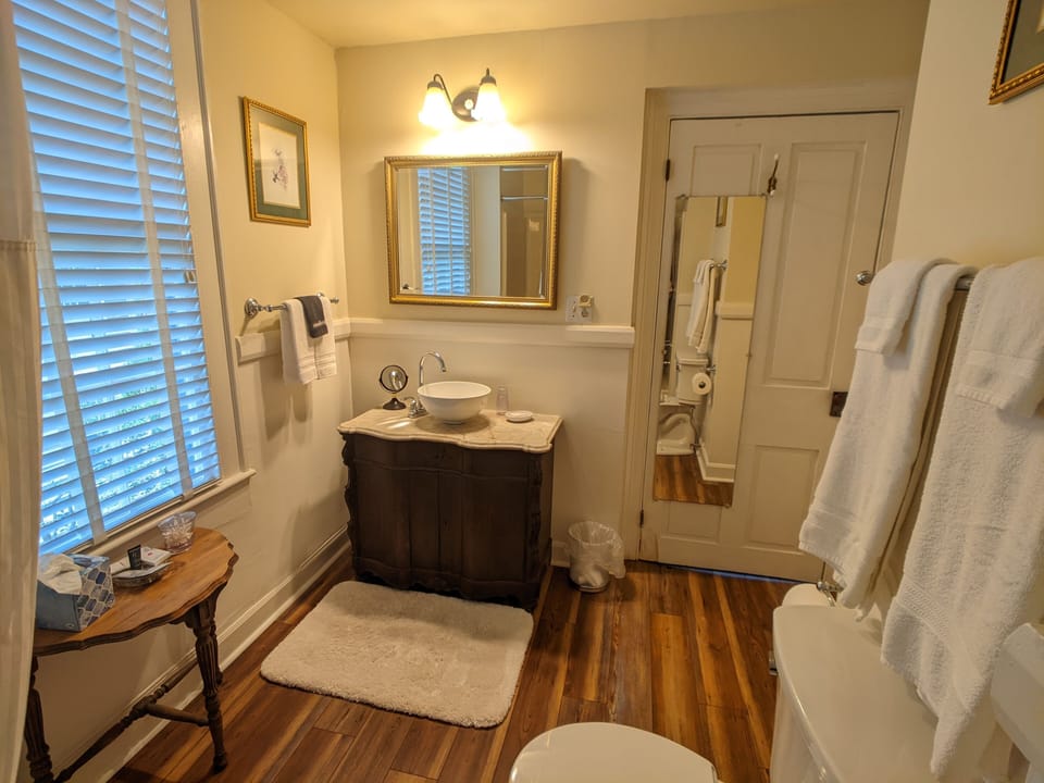 Nantahalla | Bathroom | Designer toiletries, hair dryer, towels, soap