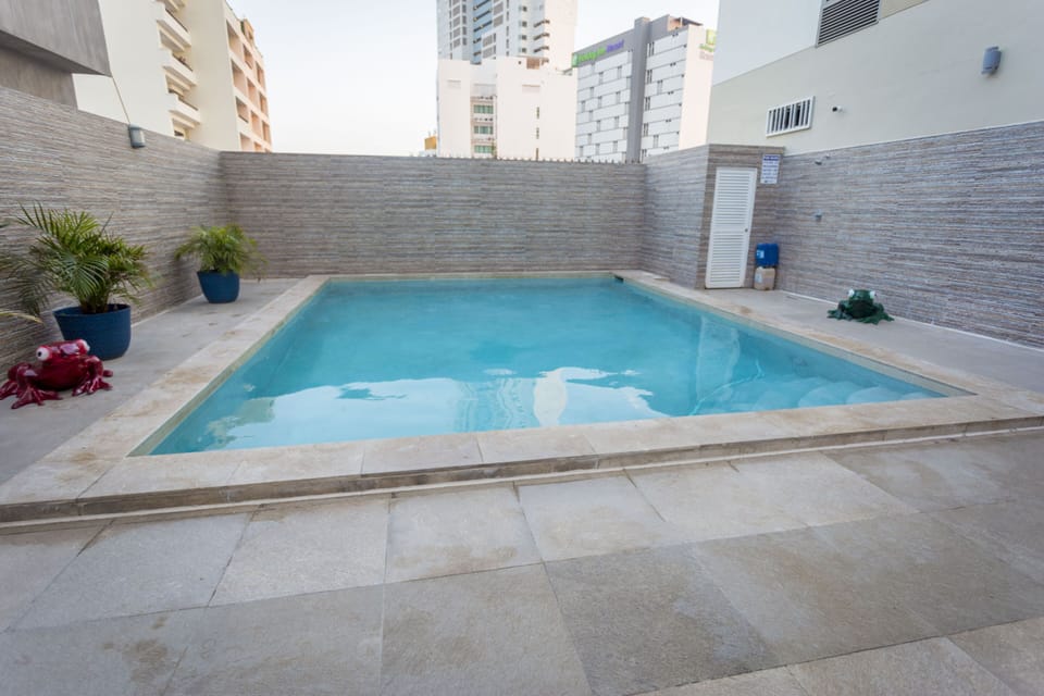Outdoor pool, sun loungers