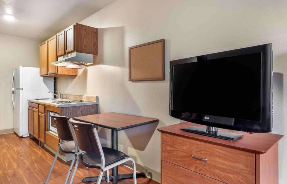 Desk, laptop workspace, iron/ironing board (on request), WiFi (free)