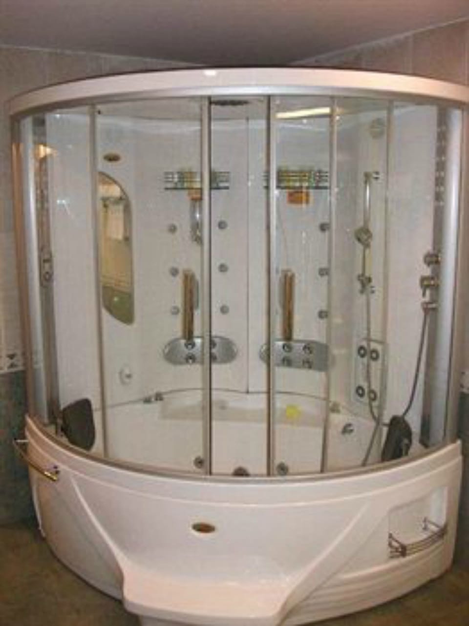 Superior Room | Jetted tub