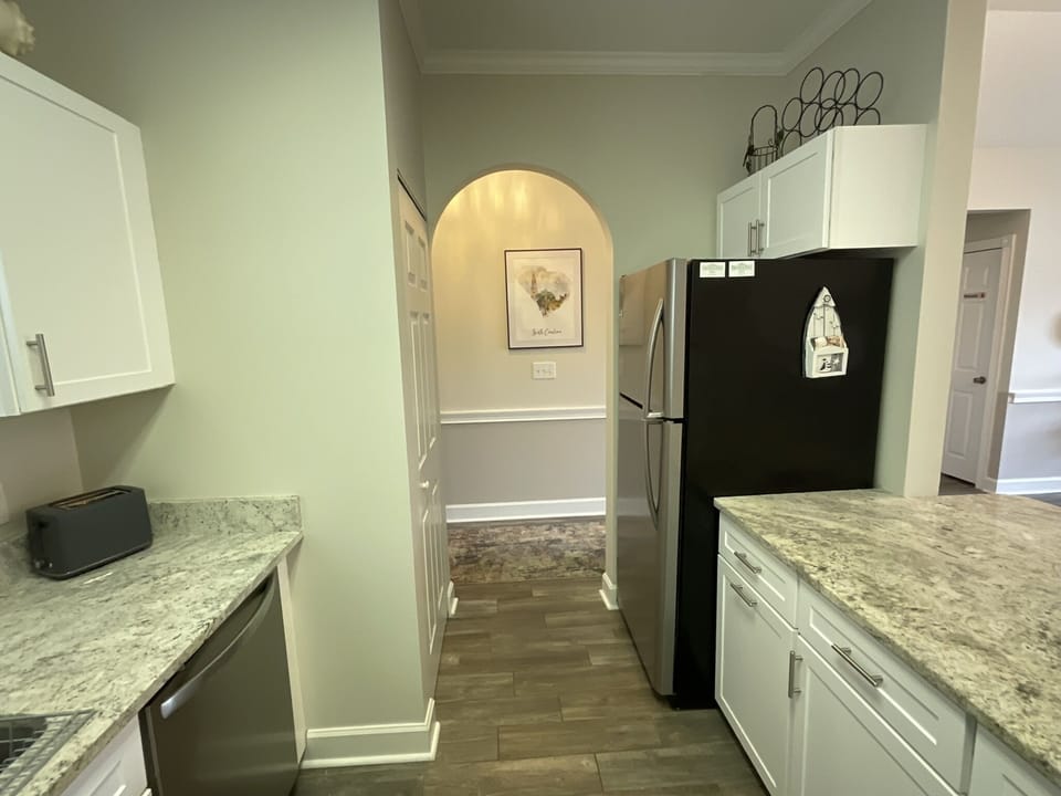Condo, 2 Bedrooms | Private kitchen | Fridge, microwave, oven, dishwasher