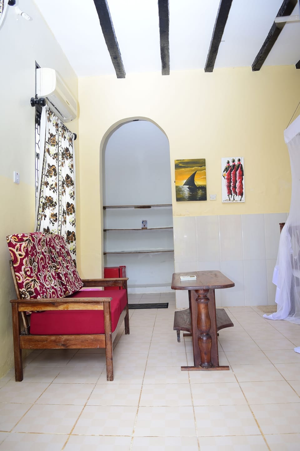 Standard Double Room, Garden View | Living area | 21-inch flat-screen TV with satellite channels, TV
