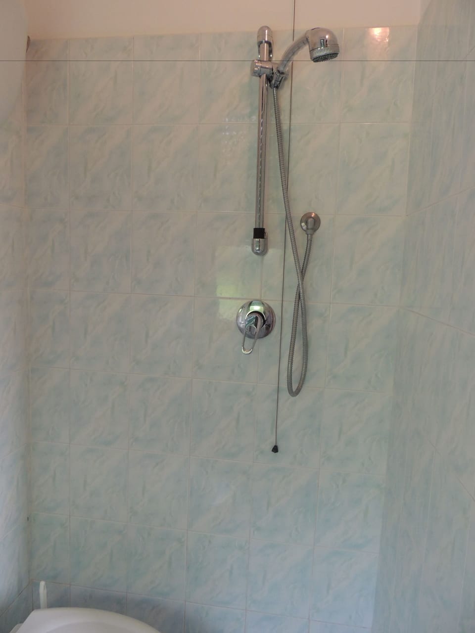 Single Room, Balcony, Partial Sea View (2) | Bathroom shower