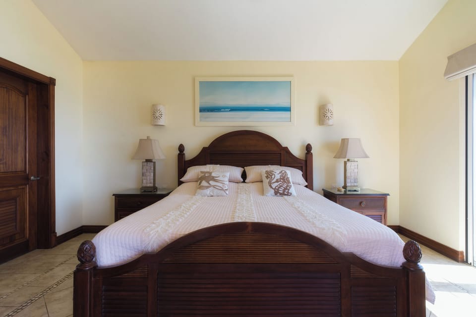 King master bed