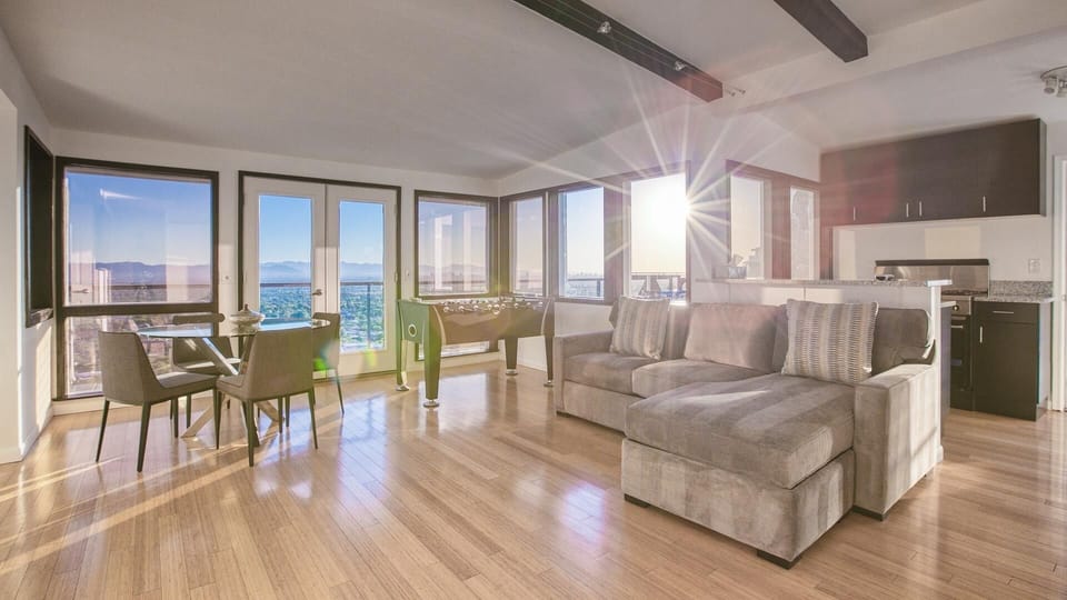 Guest House - Queen sleeper sofa w/ kitchen, bathroom, dining area, & foosball