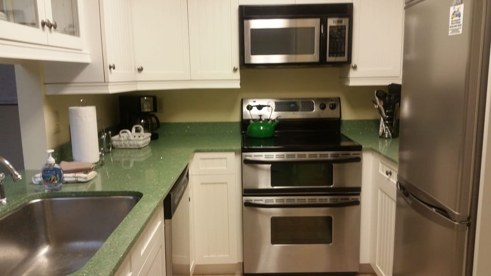Well equipped kitchen