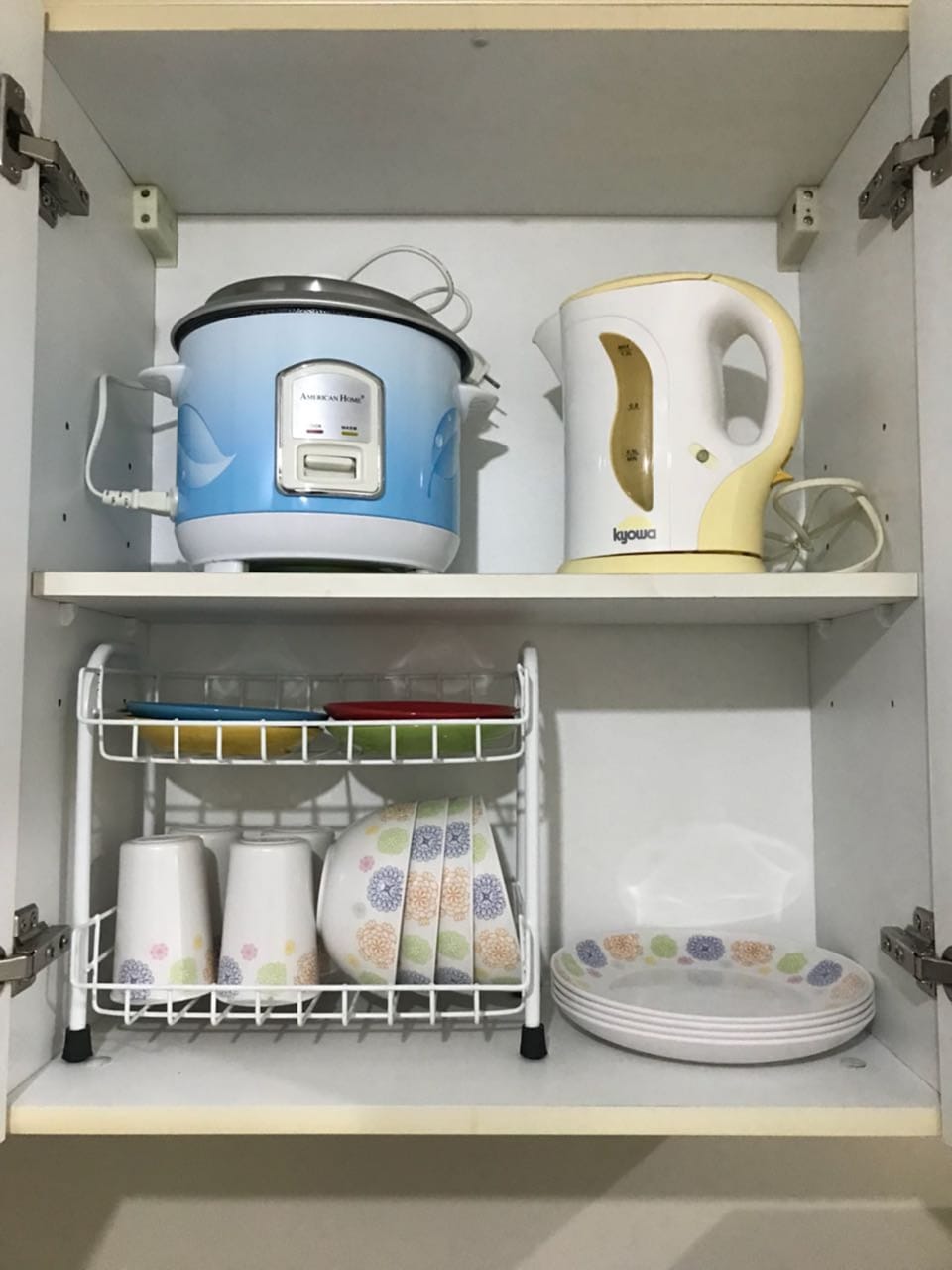 Studio | Private kitchen | Full-size fridge, microwave, oven, stovetop