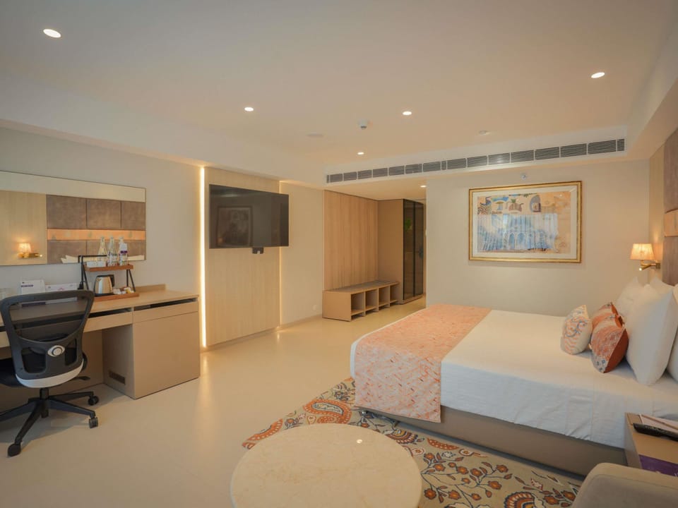 Premium Room, 1 Double Bed | Egyptian cotton sheets, premium bedding, down comforters