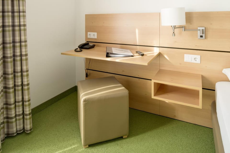 In-room safe, desk, soundproofing, iron/ironing board