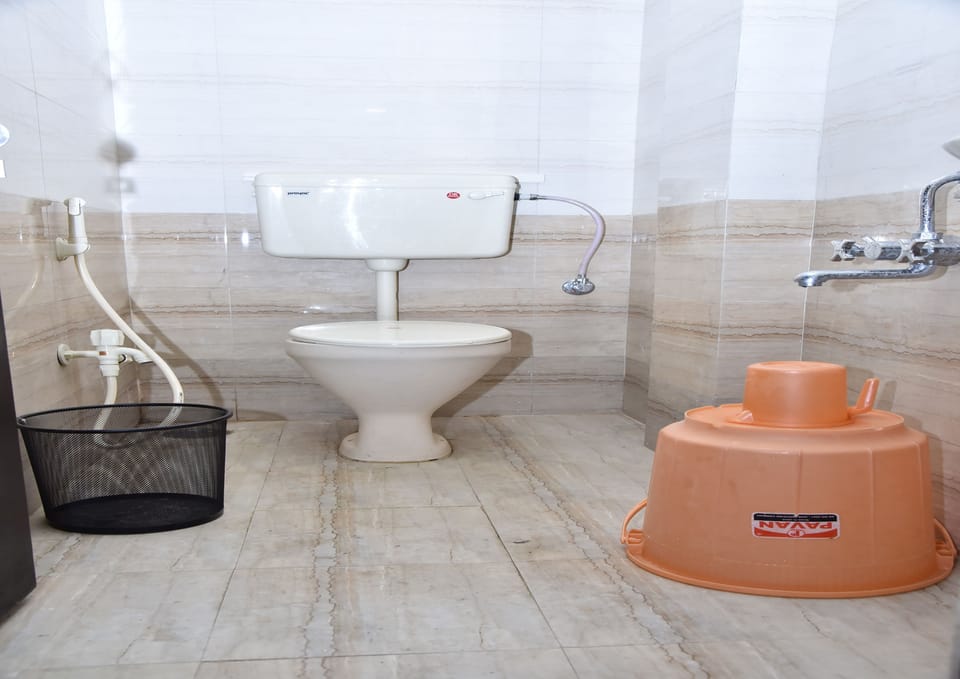 AC Rooms	 | Bathroom | Shower, towels