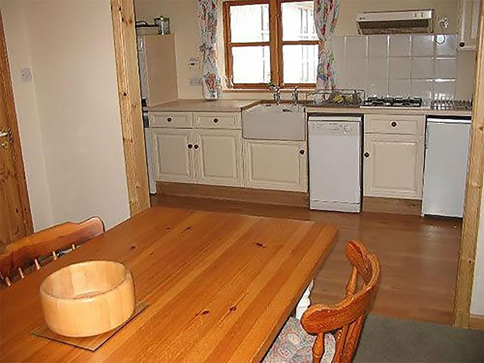 Luxury Chalet, 2 Bedrooms (Holiday Home) | Private kitchen | Fridge, microwave, coffee/tea maker