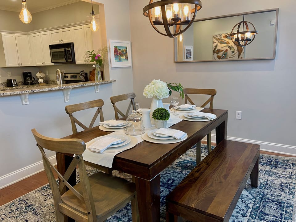 Seating for 6 at the dining table.