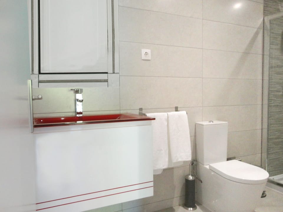 Superior Triple Room, Ensuite (NATURI OPEN SPACE) | Bathroom