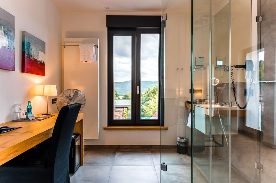 Design Double Room, Balcony, Valley View (im Stammhaus) | Room amenity