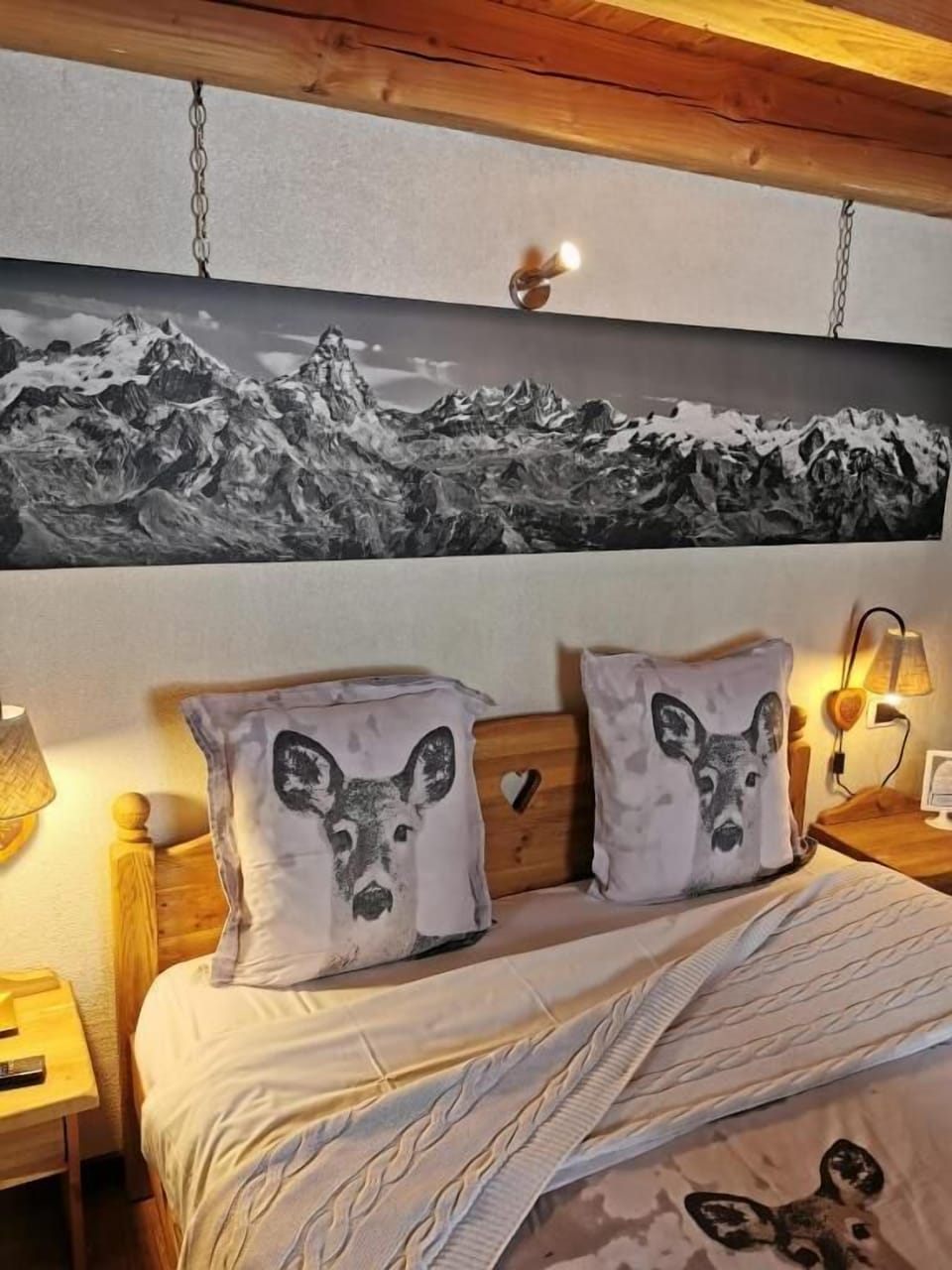 Double or Twin Room | Individually decorated, individually furnished, cribs/infant beds