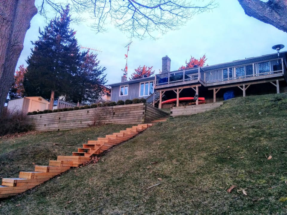 Staircase from water to the main house