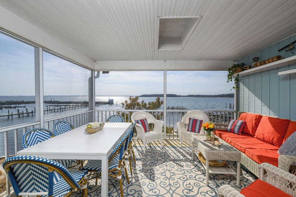 Screened porch