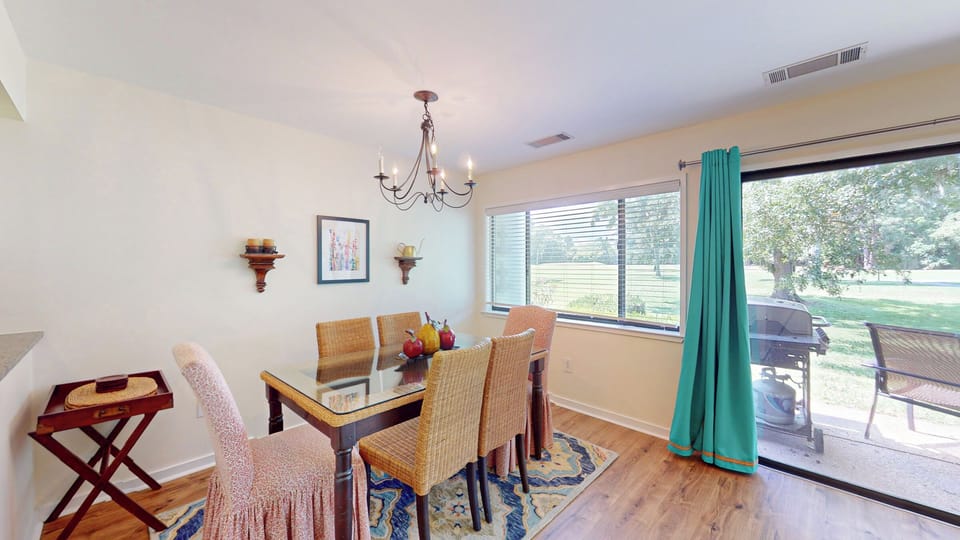 Dining Room with Views of the George Fazio Golf Course