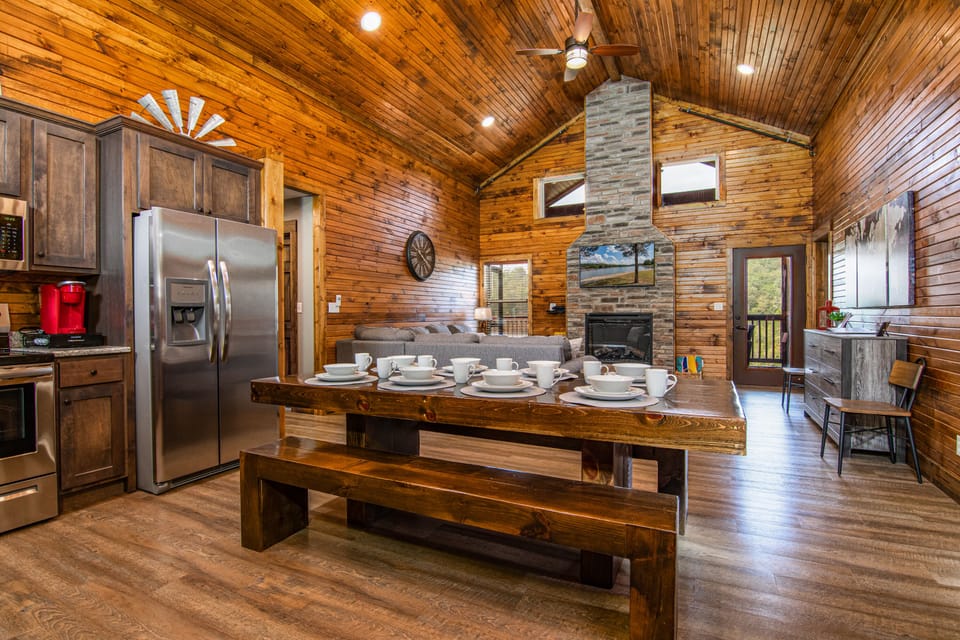 Wonderful open  concept floor plan!
