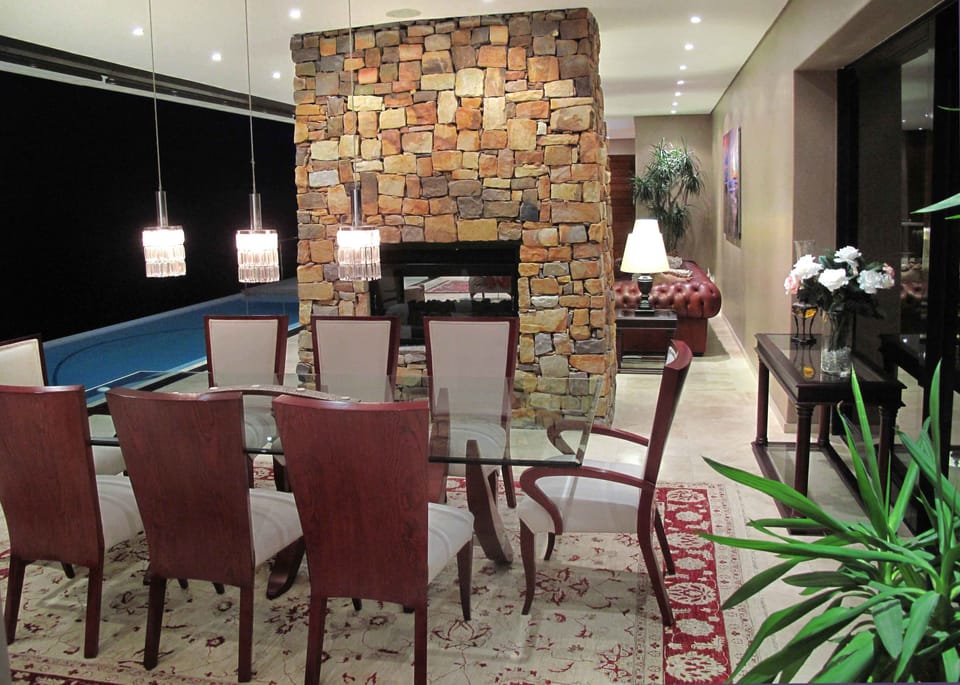 Free daily cooked-to-order breakfast