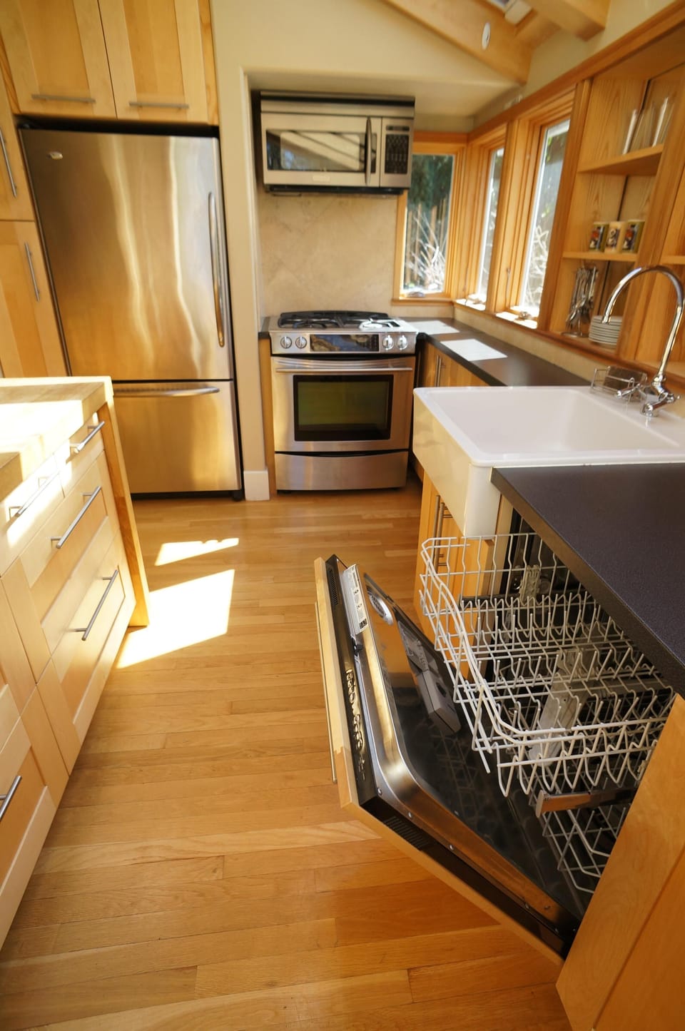 We have full appliances, including dishwasher
