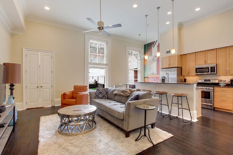 Open living room and gourmet kitchen