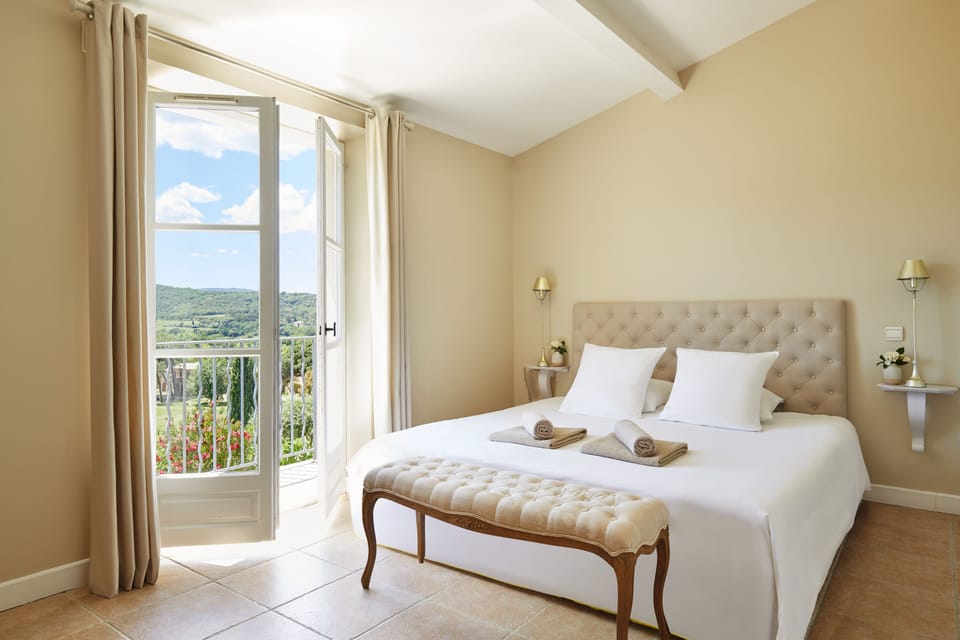 Standard House, 2 Bedrooms, Ensuite (M13) | 1 bedroom, in-room safe, iron/ironing board, free cribs/infant beds