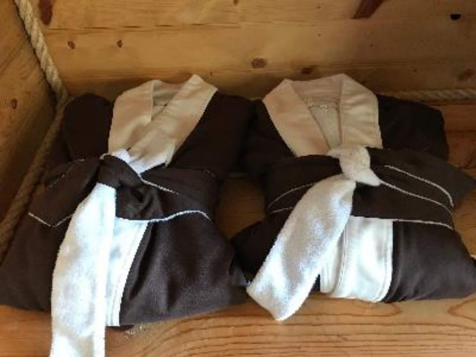 Shower, free toiletries, hair dryer, bathrobes