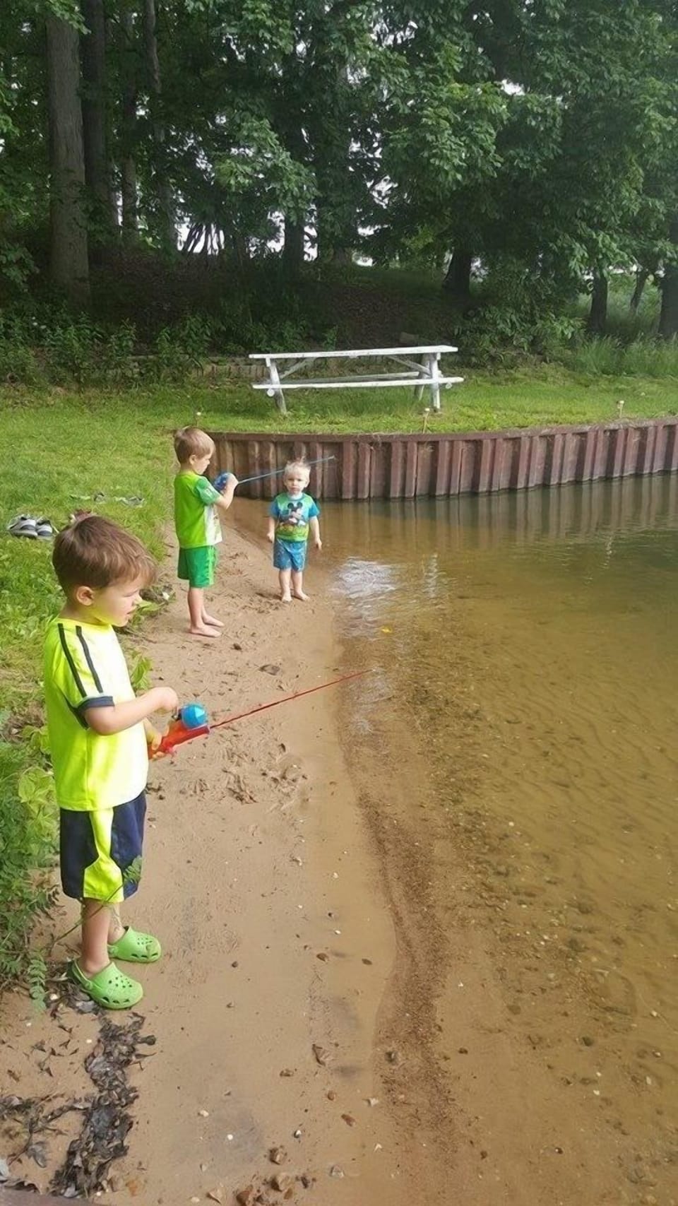 Perfect spot for little fishermen.