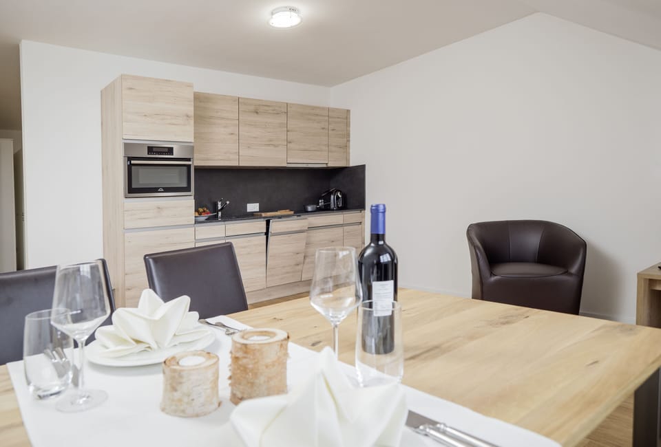 Apartment, 2 Bedrooms | Private kitchenette