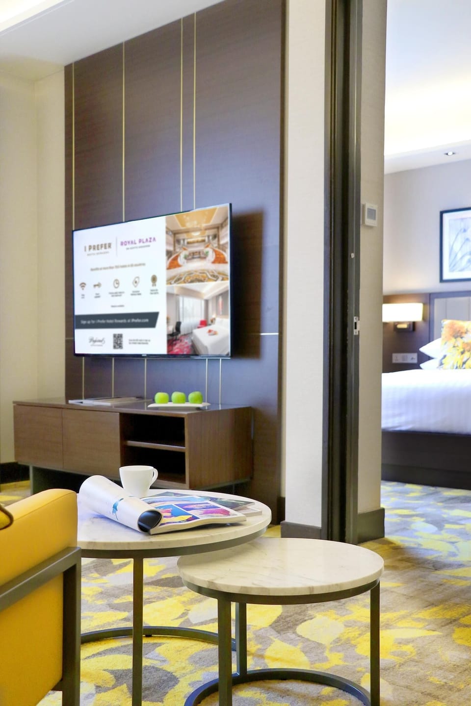 Premium bedding, in-room safe, desk, laptop workspace
