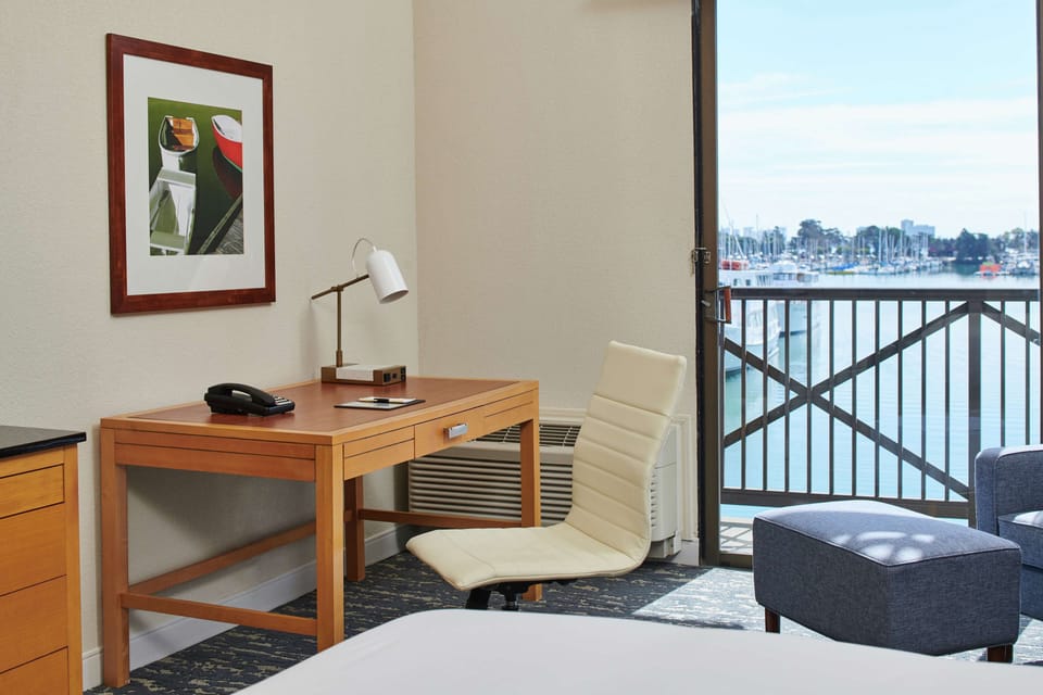 Egyptian cotton sheets, premium bedding, pillowtop beds, in-room safe