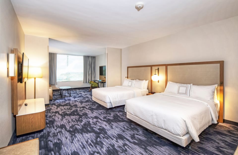 Studio Suite, Multiple Beds | Desk, iron/ironing board, free cribs/infant beds, rollaway beds