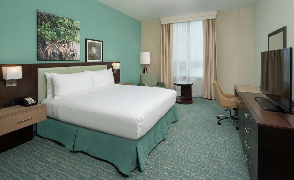 Premium bedding, pillowtop beds, in-room safe, desk