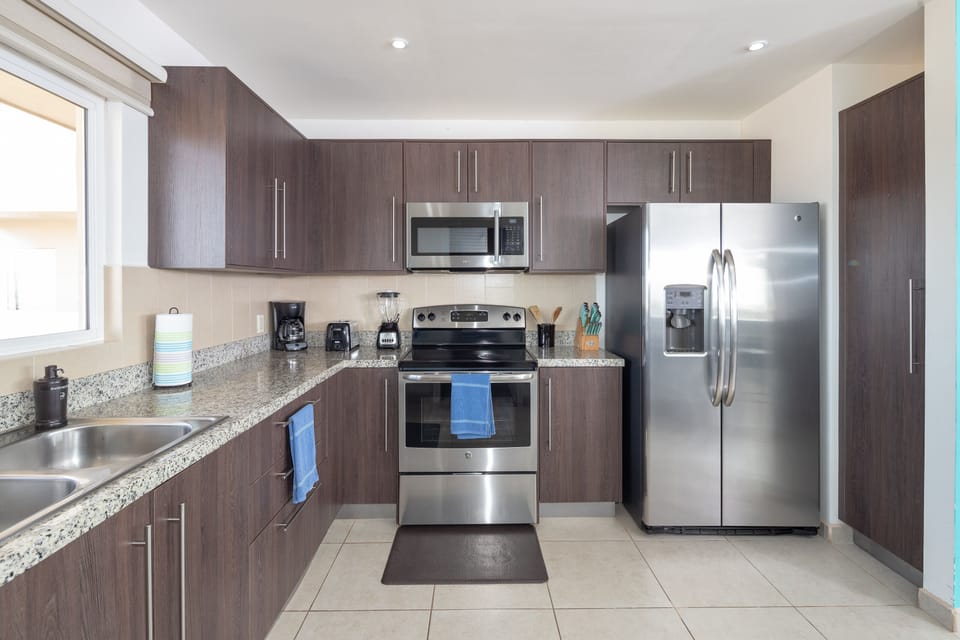 Fully stocked kitchen with all the utensils and cookware you need. 