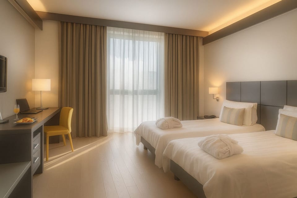 Superior Twin Room | Hypo-allergenic bedding, minibar, in-room safe, desk