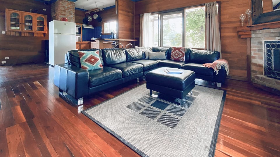Lounge area in cottage - sofa for 7 plus sofa bed for 2, Gated open Fireplace