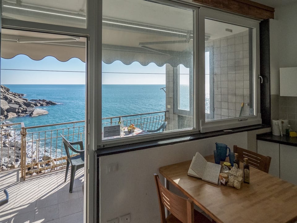 Apartment, 3 Bedrooms, Terrace, Sea View | Private kitchen | Full-size fridge, microwave, oven, stovetop